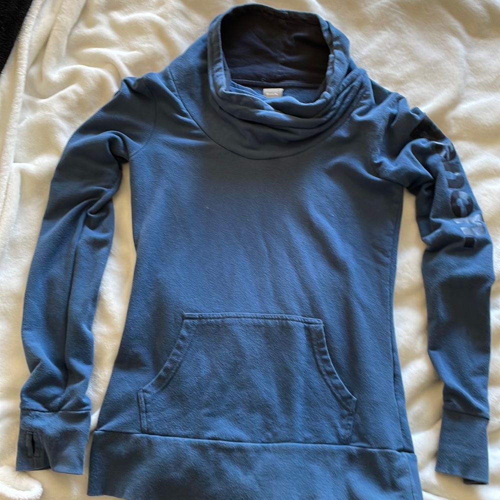 Funnel neck sweatshirt